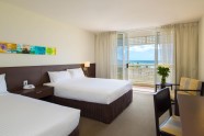 Holiday Inn Cairns - Rooms